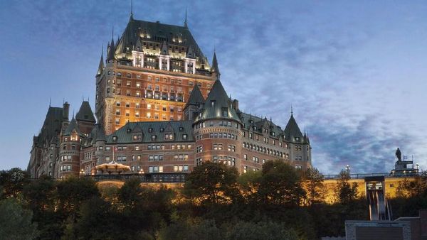 Foto: Mau Tidur di Kastil-kastil Megah Ini?