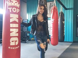 Mantan Bintang Porno Thailand Dulu Ngaku Tobat, Kini Pamer Bokong di Gym Mantan Bintang Porno Thailand Dulu Ngaku Tobat, Kini Pamer Bokong di Gym