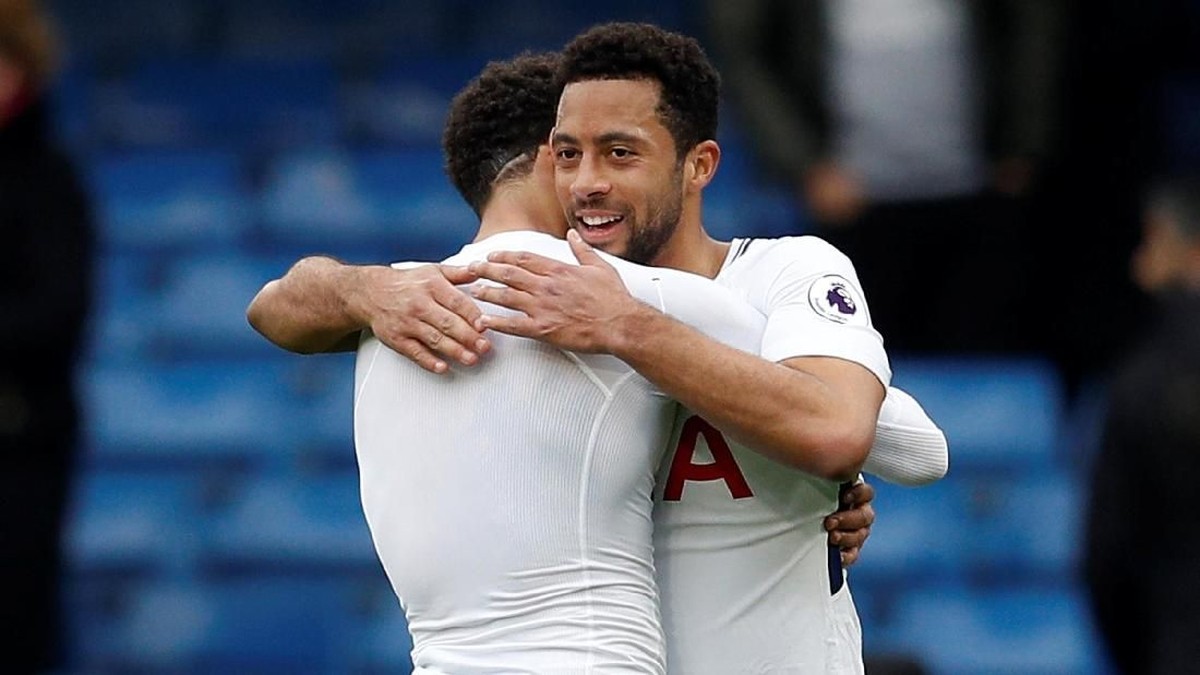 Moussa Dembele tinggalkan Tottenham Hotspur dan gabung klub Liga Super China (Peter Nicholls/Reuters)