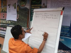 Hari ke-5 Pencarian WN Selandia Baru yang Hilang di Merbabu Hari ke-5 Pencarian WN Selandia Baru yang Hilang di Merbabu
