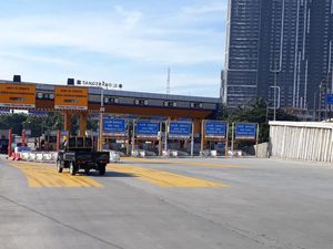 Kondisi Uji Coba Ganjil Genap di Tol Tangerang Pagi Ini Kondisi Uji Coba Ganjil Genap di Tol Tangerang Pagi Ini