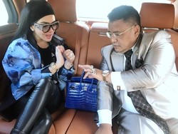 Tidak Dendam, Hotman Paris Pastikan Datang ke Resepsi Syahreino