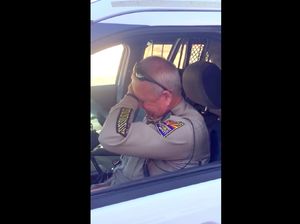 Foto: Momen Sedih Polantas AS di Panggilan Radio Terakhirnya