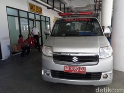 Besan Jokowi Wafat, RSUD dr Moewardi Solo Dijaga Polisi