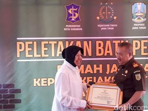 Kelakar Kajati Jatim Tentang Rumah Dinas yang Lama Kelakar Kajati Jatim Tentang Rumah Dinas yang Lama