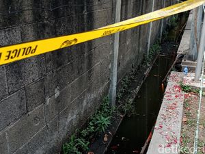 Foto: Taburan Bunga di Got Lokasi Tewasnya Cutfil