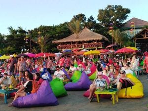 Foto: Warna-warni Pantai Seminyak