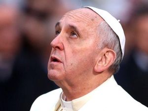 Di Hari Natal, Paus Fransiskus Berdoa untuk Perdamaian Dunia Di Hari Natal, Paus Fransiskus Berdoa untuk Perdamaian Dunia