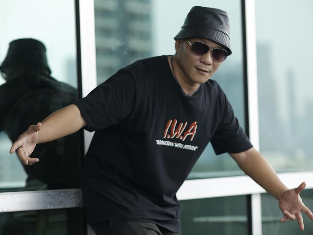 Geram Digugat Harta, Iwa K Ingin Beberkan Sesuatu soal Selfi Geram Digugat Harta, Iwa K Ingin Beberkan Sesuatu soal Selfi
