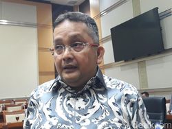 Anggota DPR Minta Polisi Beri Wartawan Akses Masuk ke Rumah Sambo