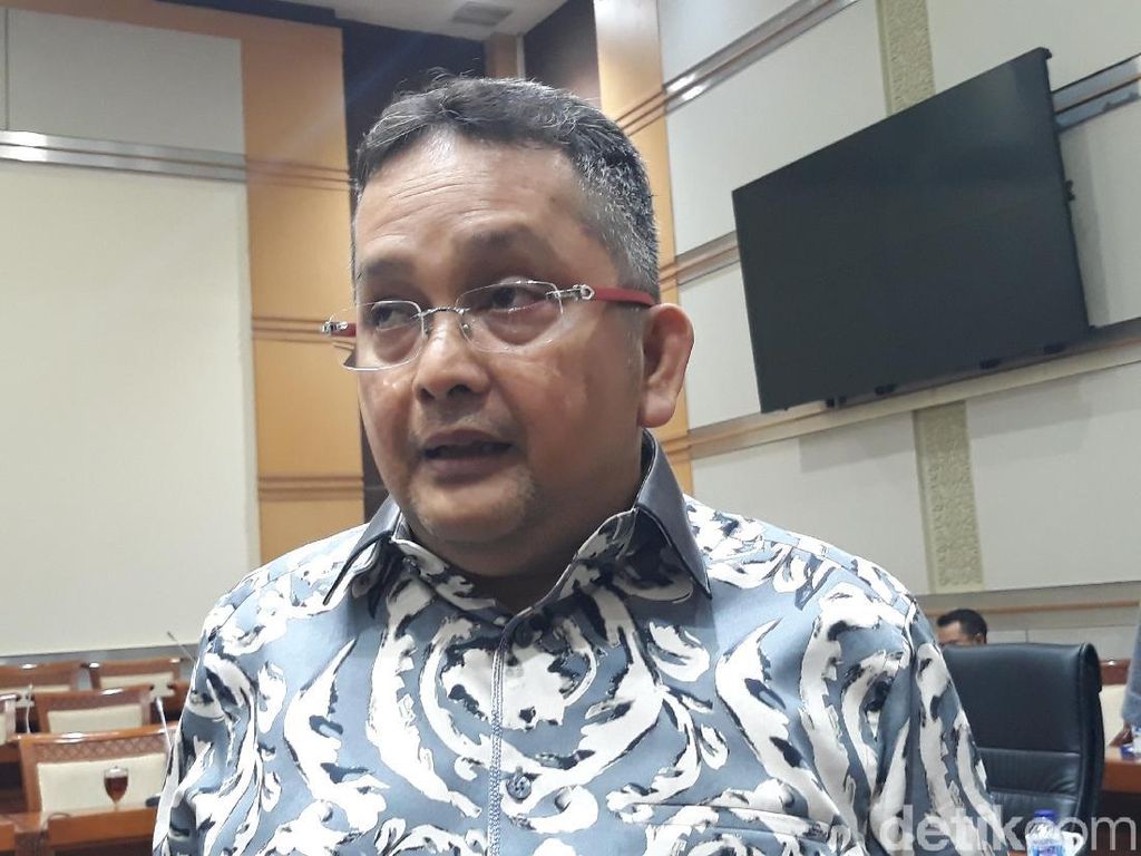 Trimedya Berharap Brigadir Yoshua yang Sudah Mati Jangan Difitnah Trimedya Berharap Brigadir Yoshua yang Sudah Mati Jangan Difitnah