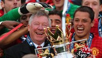 Alex Ferguson merupakan manajer tersukses Manchester United. Selama 27 tahun menangani MU, Sir Alex mempersembahkan 38 trofi, termasuk 13 trofi Premier League dan dua gelar Liga Champions. Foto: Alex Livesey/Getty Images