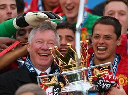 Alex Ferguson merupakan manajer tersukses Manchester United. Selama 27 tahun menangani MU, Sir Alex mempersembahkan 38 trofi, termasuk 13 trofi Premier League dan dua gelar Liga Champions. Foto: Alex Livesey/Getty Images
