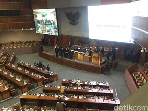 DPR Sahkan 2 Hakim Ad Hoc Hubungan Industrial MA