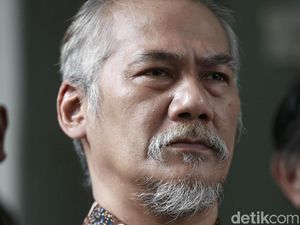 Dituntut 6 Tahun Penjara, Tio Pakusadewo Kecewa