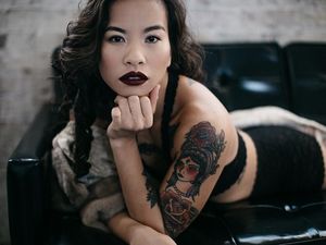 Liburannya Kanya Sesser, Model Disabilitas yang Cantik