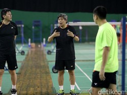 Pelatih Pelatnas Bulutangkis Tunggal Putri Masih Kosong