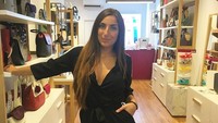 Sara Botello adalah kekasih dari bek City, Laporte. (Foto: Instagram @Sara_Botello)