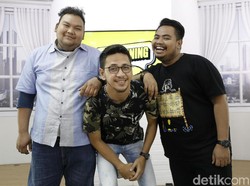 Majelis Lucu Indonesia Jadi Panggung Stand Up Comedy Underground