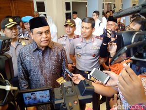 Wakapolri-Menag Sepakat Bentuk Satgas Pengawas Biro Umrah Wakapolri-Menag Sepakat Bentuk Satgas Pengawas Biro Umrah