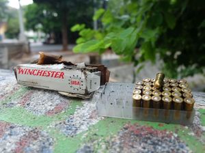 Ini 74 Peluru yang Kagetkan Petugas Saat Bersihkan Kali di Menteng