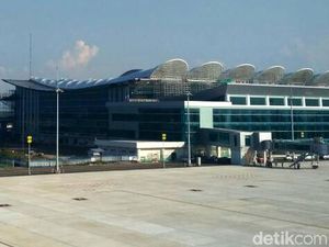 Runway Bandara Kertajati Ditambah Jadi 3.000 Meter, Kelar Desember Runway Bandara Kertajati Ditambah Jadi 3.000 Meter, Kelar Desember