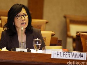Eks Dirut Pertamina Karen Agustiawan Ditahan Kejagung Eks Dirut Pertamina Karen Agustiawan Ditahan Kejagung