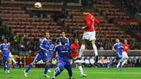 Penampilan perdana Ronaldo di final Liga Champions adalah bersama Manchester United pada musim 2007/2008. Di waktu normal, ia mencetak gol tunggal MU ke gawang Chelsea dalam skor 1-1. (Foto: Jamie McDonald/Getty Images)