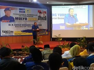 Datang ke Bojonegoro, SBY Wajibkan Calon Demokrat Menang di Pilbup Datang ke Bojonegoro, SBY Wajibkan Calon Demokrat Menang di Pilbup