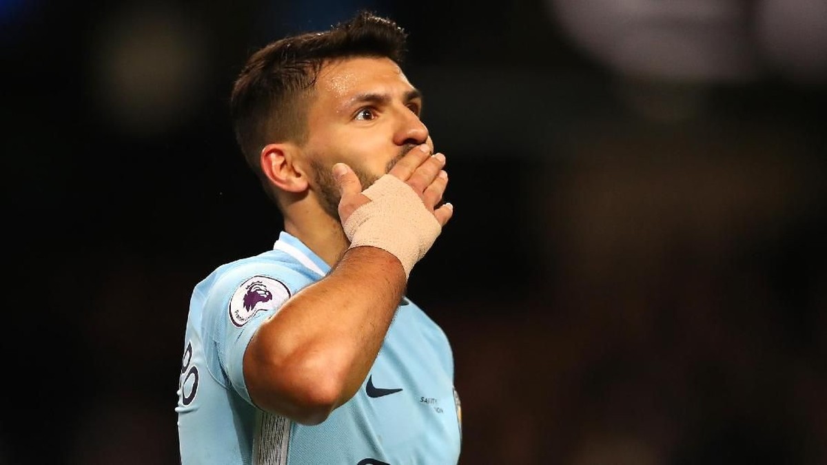 Sergio Aguero akan absen saat Manchester City menghadapi Liverpool di leg pertama perempatfinal Liga Champions (Foto: Clive Brunskill/Getty Images)