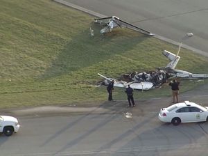 Foto: Tabrakan Antarpesawat di Indiana, 2 Petugas Damkar Tewas