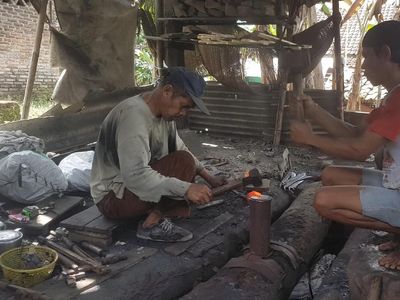 Foto: Ratusan Tahun Kampung Ini Buat Golok Jawara Banten