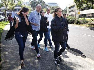 Selamat dari Penembakan, CEO YouTube: Mengerikan! Selamat dari Penembakan, CEO YouTube: Mengerikan!