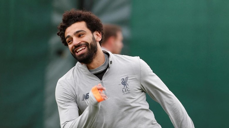 Membandingkan Salah-nya Liverpool dengan Salah-nya Roma Membandingkan Salah-nya Liverpool dengan Salah-nya Roma