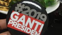 Foto: Beragam Aksesoris #2019GantiPresiden