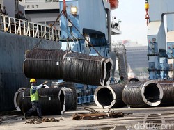 Krakatau Steel Tak Khawatir Ada Serbuan Baja China ke RI