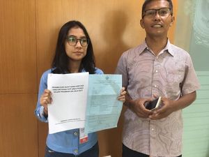 ICW Minta BPK Audit Dana Kapitasi di Puskesmas
