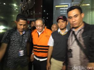 Ditahan KPK, Orang Dekat Novanto Made Oka Masagung Bungkam Ditahan KPK, Orang Dekat Novanto Made Oka Masagung Bungkam