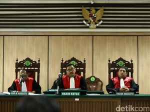 Ini Pertimbangan Hakim Putuskan Ahok-Vero Cerai Ini Pertimbangan Hakim Putuskan Ahok-Vero Cerai