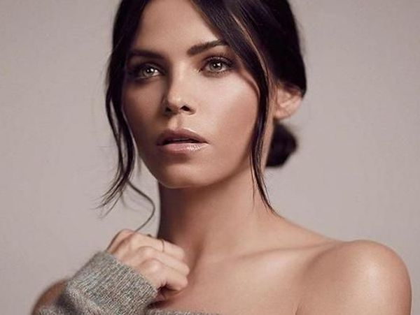 Seksinya si Hot Mom Jenna Dewan
