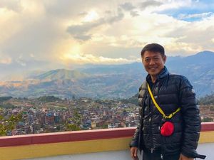 Lihat Jet Li Berantem Itu Biasa, Kalau Ini Saat Dia Liburan