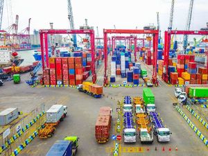 Sampai Juli 2018, Pelindo III Kantongi Laba Rp 1,8 Triliun