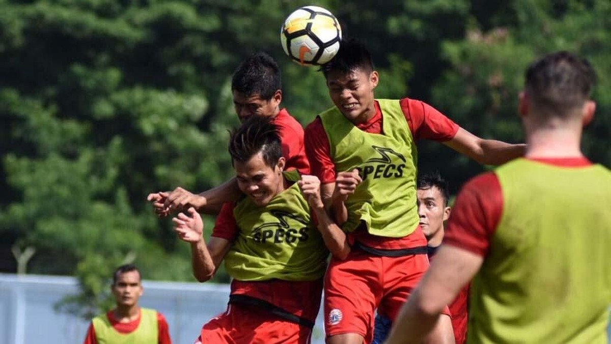 Sesi latihan Persija sebelum menyambangi markas PSMS (Foto: Persija Jakarta)