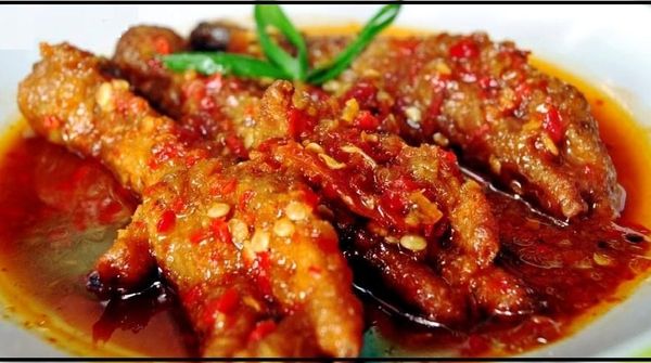 10 Jajanan Pedas Nendang yang Harganya Super Murah