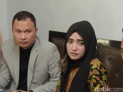 Dian Ngaku Sudah Dicerai, Yulia Mochamad Kukuh Tak Dinikahi Opick