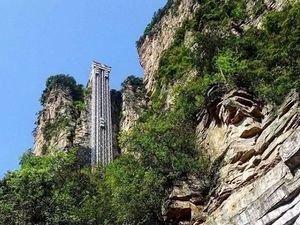 Foto: Lift Outdoor Mengerikan di China