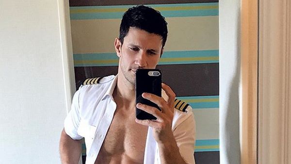 Isai Ortiz, Pilot Ganteng Bertubuh Kekar