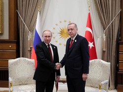 Erdogan Telepon Putin, Bahas Pembicaraan Damai Armenia-Azerbaijan