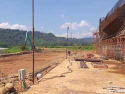 Proyek Jembatan Tol Batang-Semarang Terkendala Impor Material