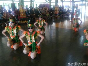 Dolalak, Tarian Purworejo yang Gambarkan Perilaku Serdadu Kolonial Dolalak, Tarian Purworejo yang Gambarkan Perilaku Serdadu Kolonial